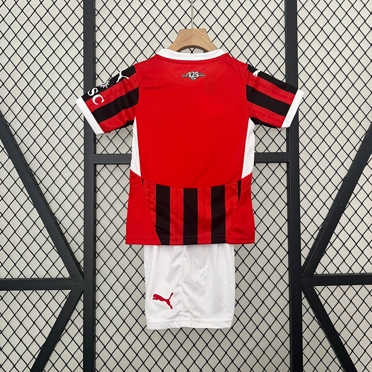 Kit Infantil Milan 24/25